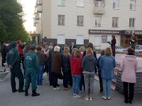 (ФОТО) сотрудники МЧС приняли участие в акции "Свеча памяти"