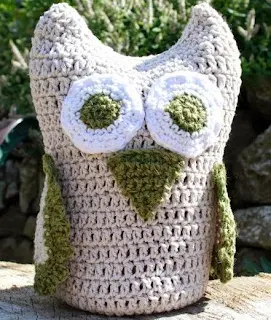 http://www.craftsy.com/pattern/crocheting/other/crochet-owl/65547