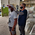 Prefeitura de SAJ distribui 500 máscaras na Feira Livre Municipal