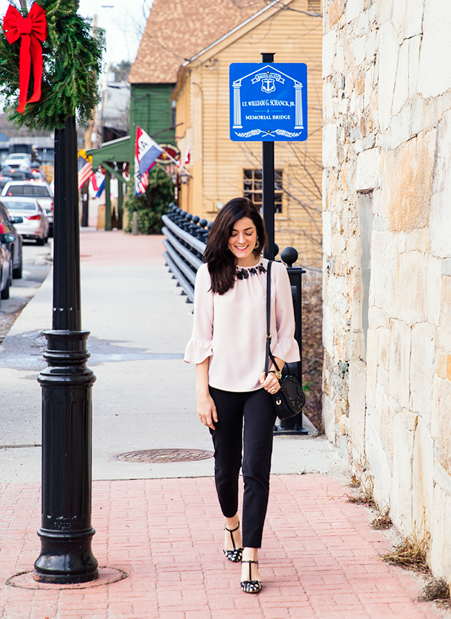 Classy Girls Wear Pearls Winter Solstice