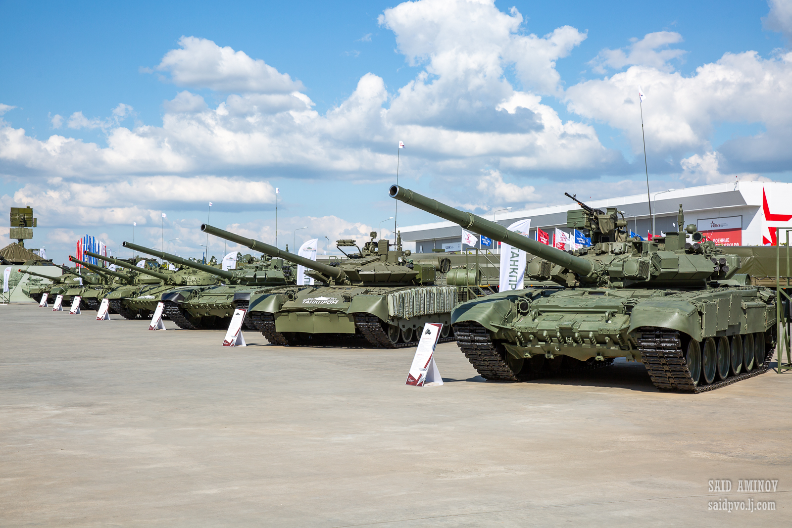 AAG_th บันทึกประจำวัน: กองทัพรัสเซียต้องการจะทดแทนรถถังหลัก T-14 Armata ... Aag_Th บันทึกประจำวัน: กองทัพรัสเซียต้องการจะทดแทนรถถังหลัก T-14 Armata ...