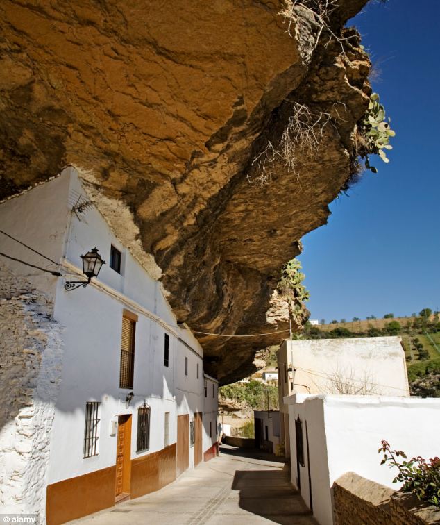 Сетениль де лас бодегас испания достопримечательности Сетениль де лас бодегас испания достопримечательности