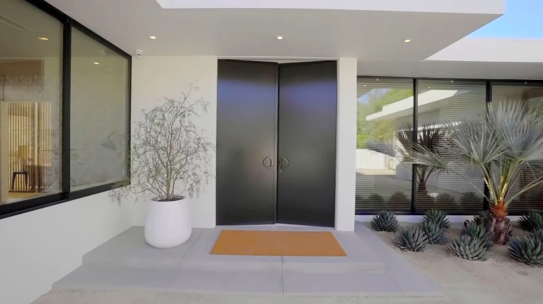 38 Interior Design Photos vs. 863 N Avenida Palos Verdes, Palm Springs, CA Luxury Contemporary House Tour