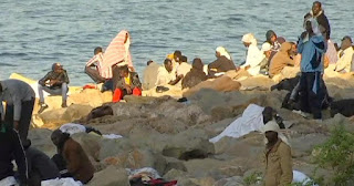 Αφήστε τους παράνομους μετανάστες να φύγουν κυρία Χριστοδουλοπούλου. Γιατί τους εγκλωβίζεται στην Ελλάδα ;;