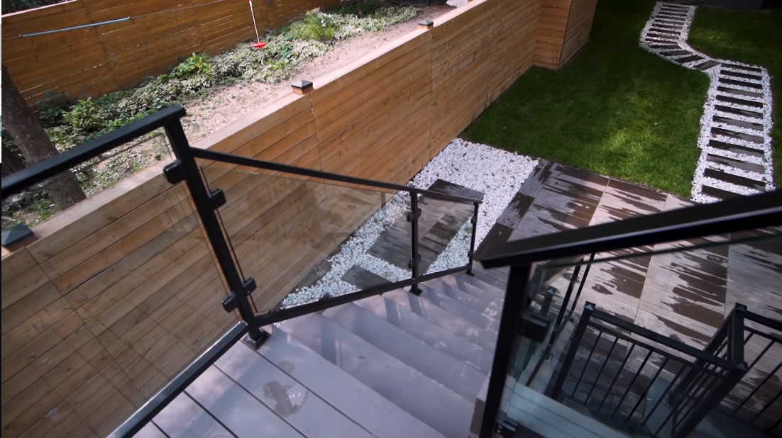 40 Interior Design Photos vs. 10 Second St, Toronto Luxury Home Tour