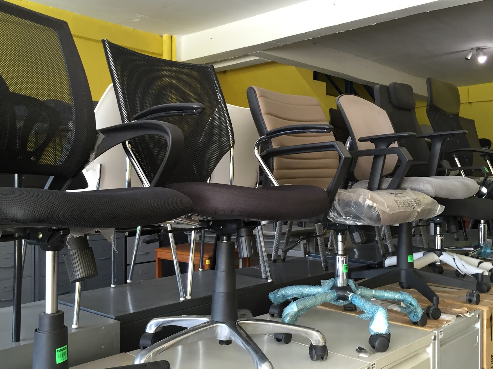 MEGAOFFICE SURPLUS PHILIPPINES Direct Japan Surplus Office Furniture