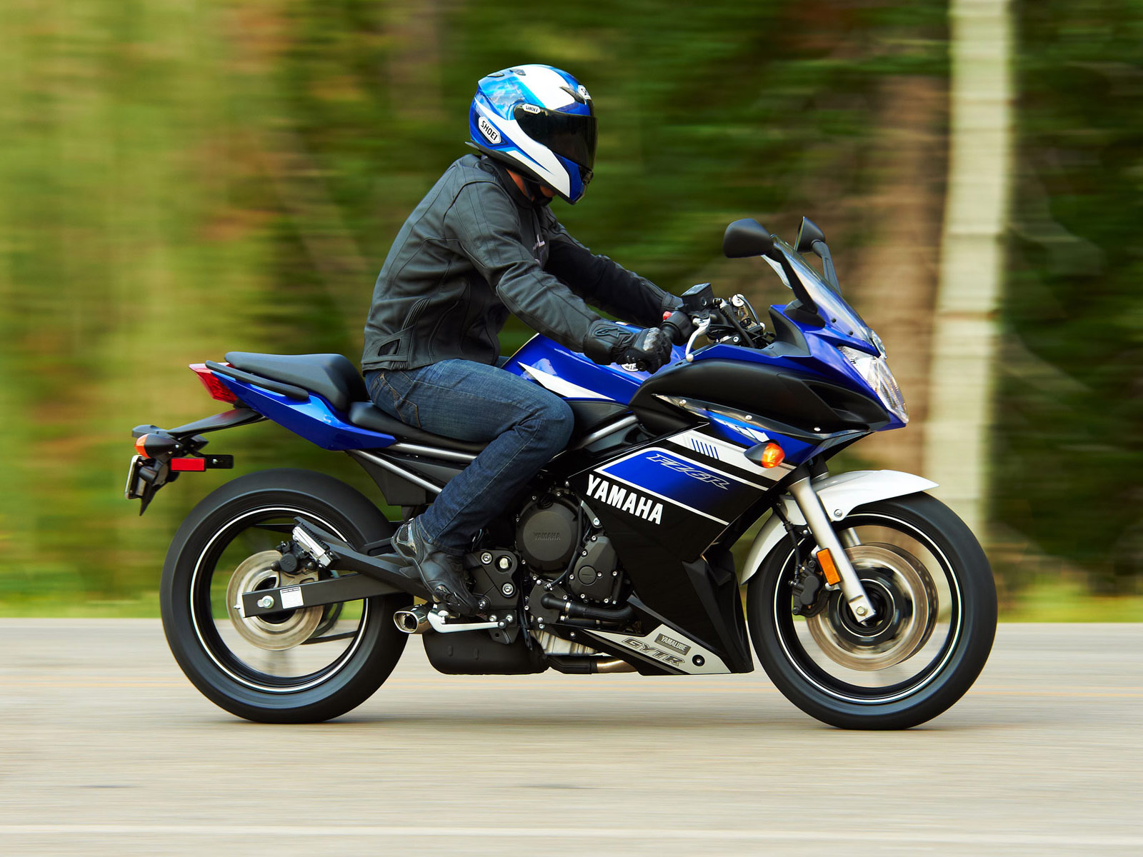 2013 Yamaha FZ6R Motorcycle photos | Insurance Information