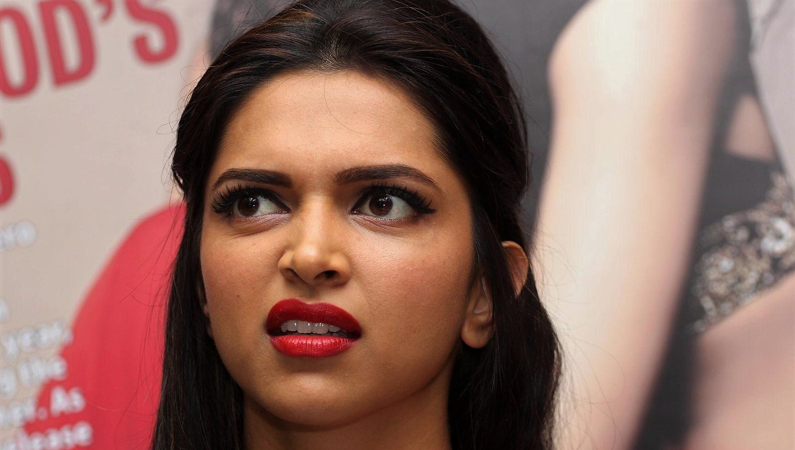 Deepika Padukone UHD HD High-Resolution Photos - Navel Queens Navel Queens Deepika Padukone UHD HD High-Resolution Photos - Navel Queens Navel Queens