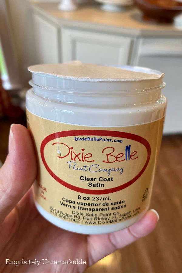 Dixie Belle Clear Coat Satin In Hand