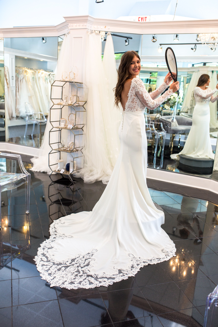 6 Tips For Picking The Perfect Wedding Dress - Chasing Cinderella