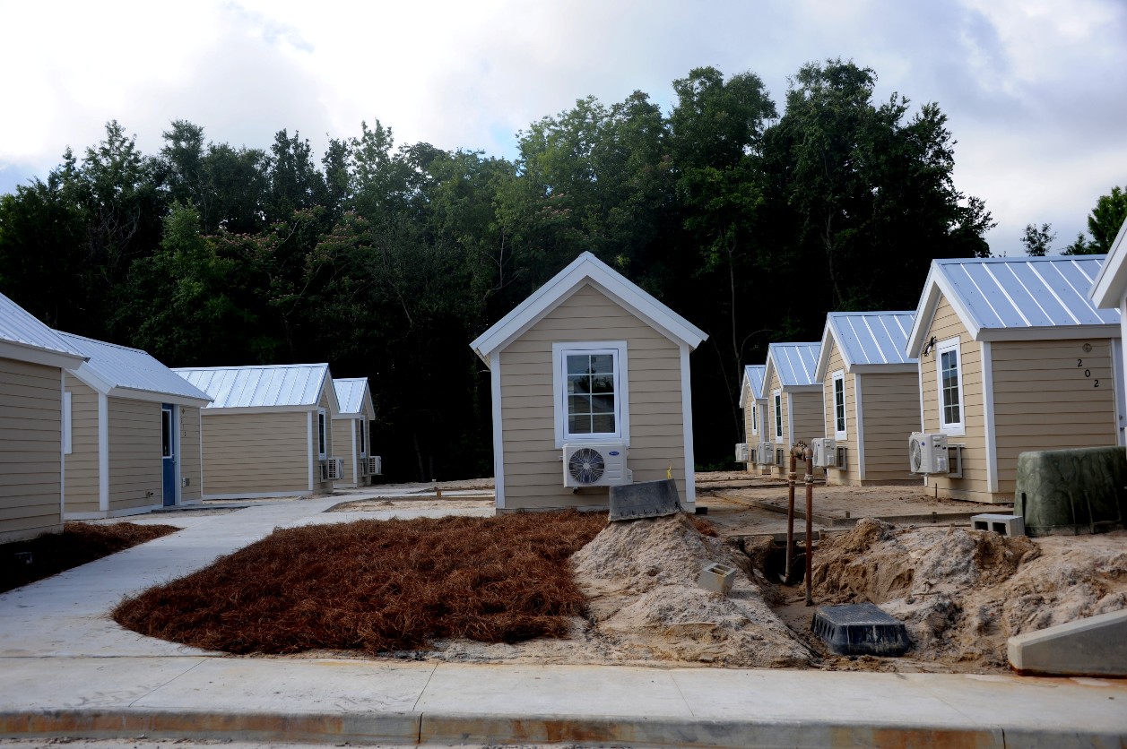 bede van dyke + art and architecture Tiny House Project, 72 Homeless