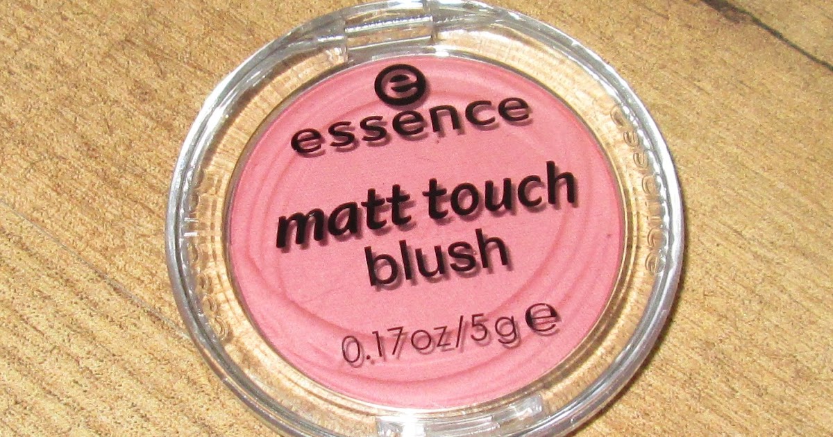 [Review] Essence matt touch blush in 2o berry me up!