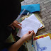 Murid-murid SK Sri Pantai Mengulang kaji Pelajaran di Rumah