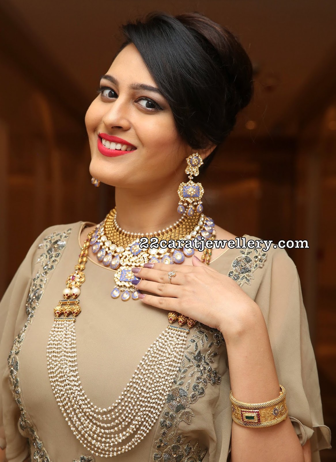 Swetha Jadhav Pearls haram Meena Work Choker - Jewellery Designs