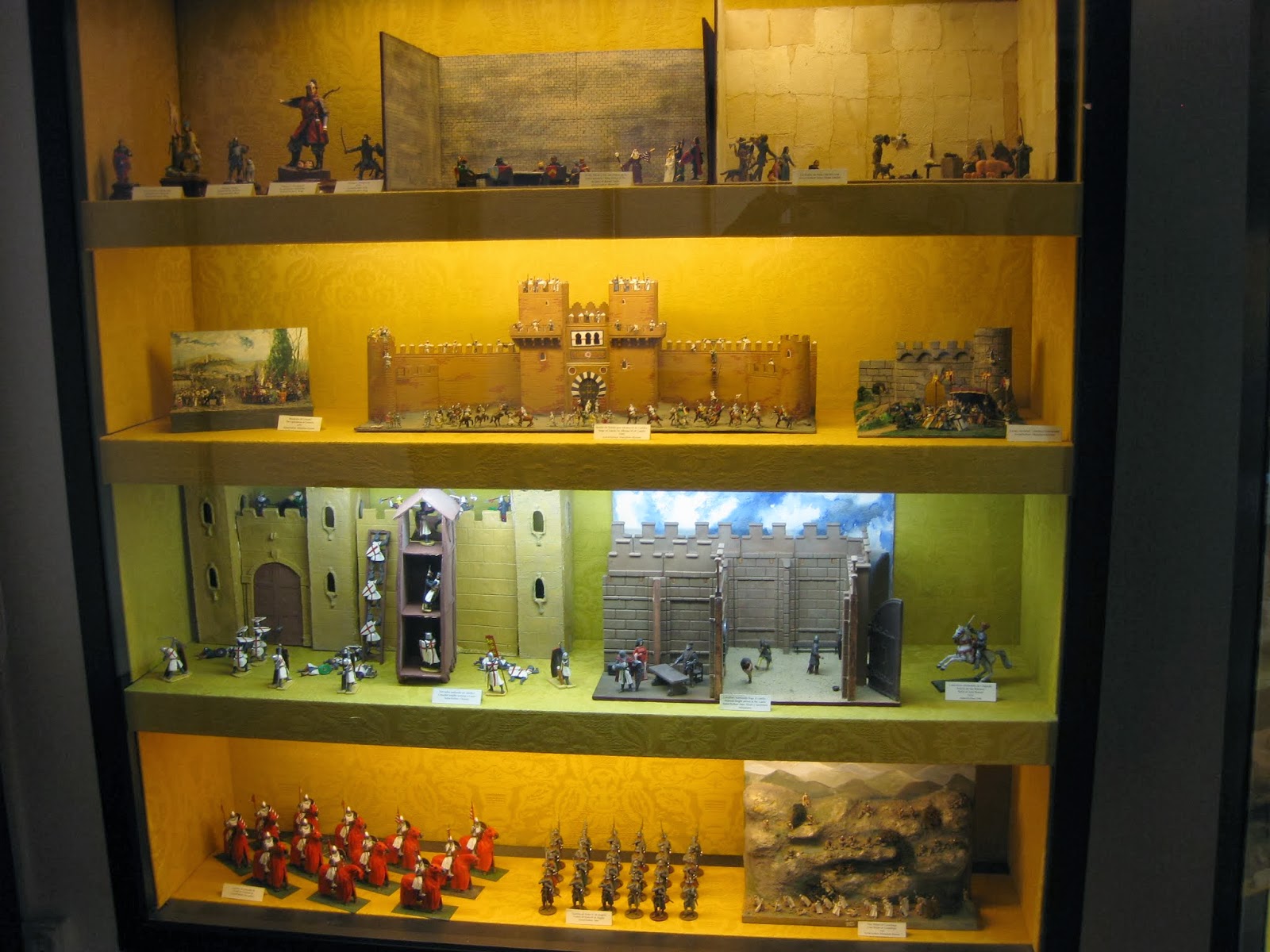 The Megalomaniac (Mwhaha) L'Iber, The Toy Soldier Museum Medieval