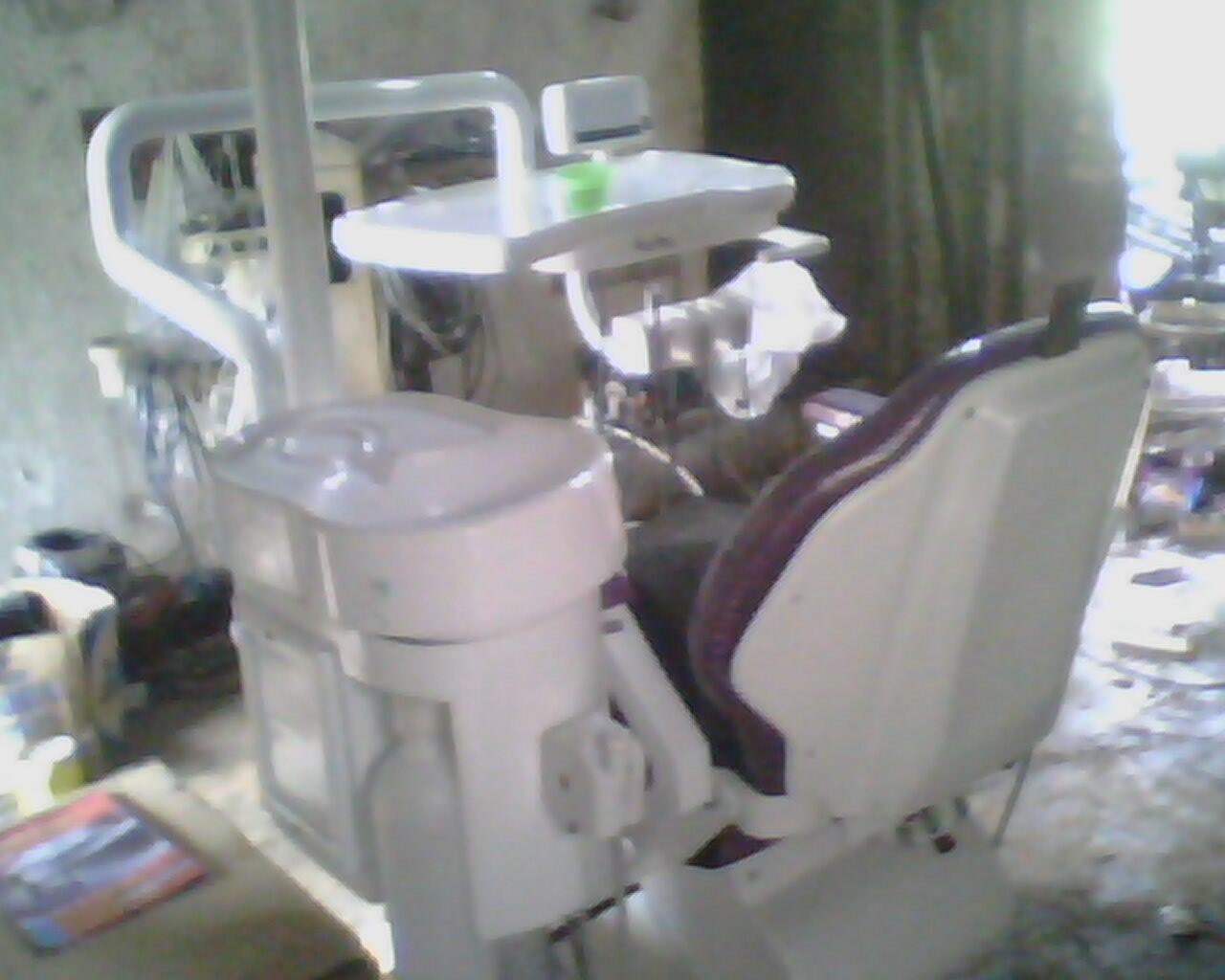 ibnusabil: JUAL DENTAL CHAIR DAN KURSI RODA