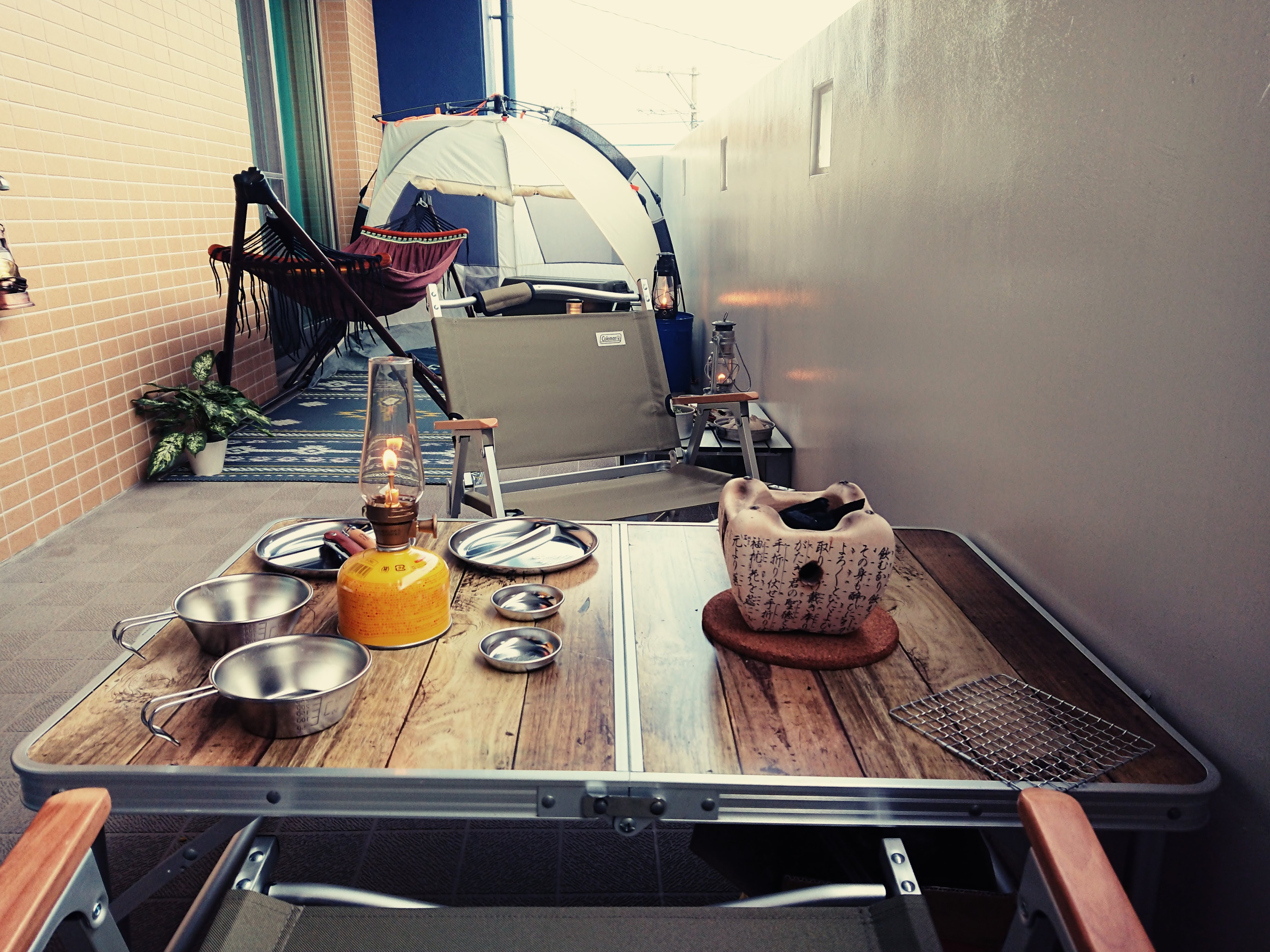 お家でキャンプ気分を楽しむ ベランダキャンプ ベランピング をやってみた よしこくのブログ