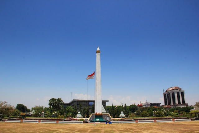 Wisata Sambil Belajar Di Tugu Pahlawan Surabaya Rizky Ashya