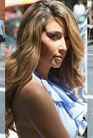 Stylish Hairstyles How Do Kim Kardashian Blonde Hair Dark Roots