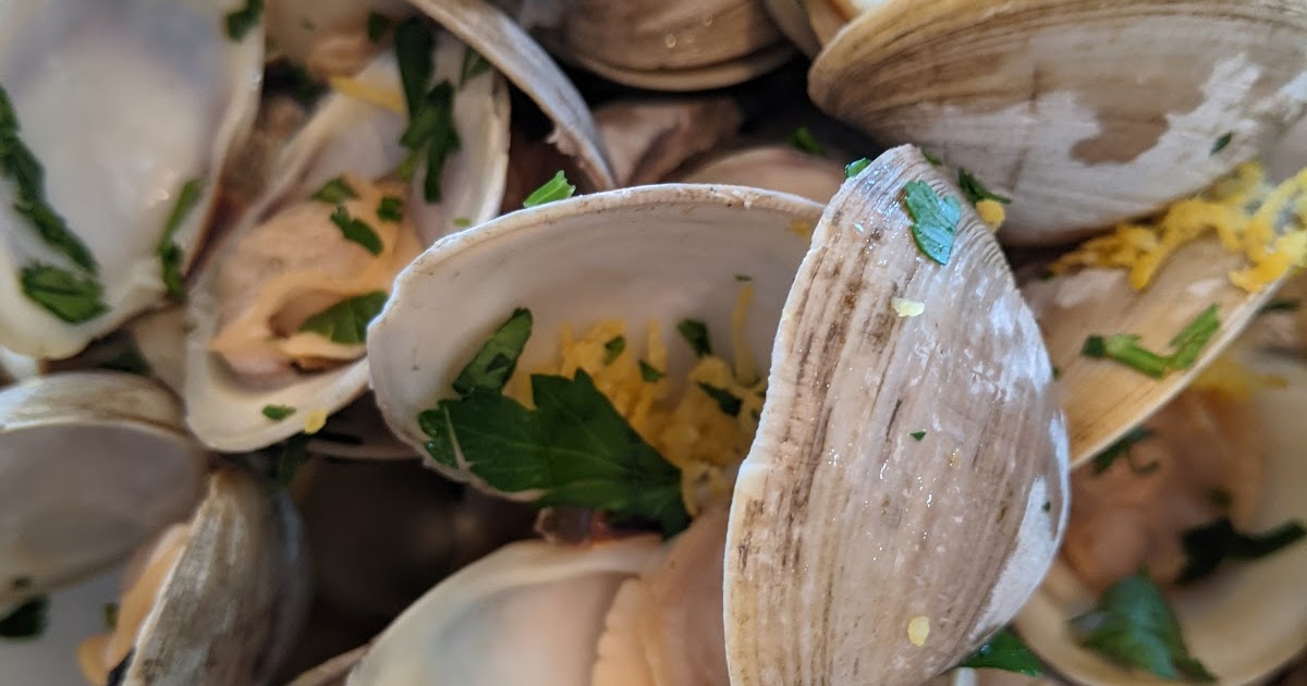 Chef Bolek Steamed Cockles in White Wine