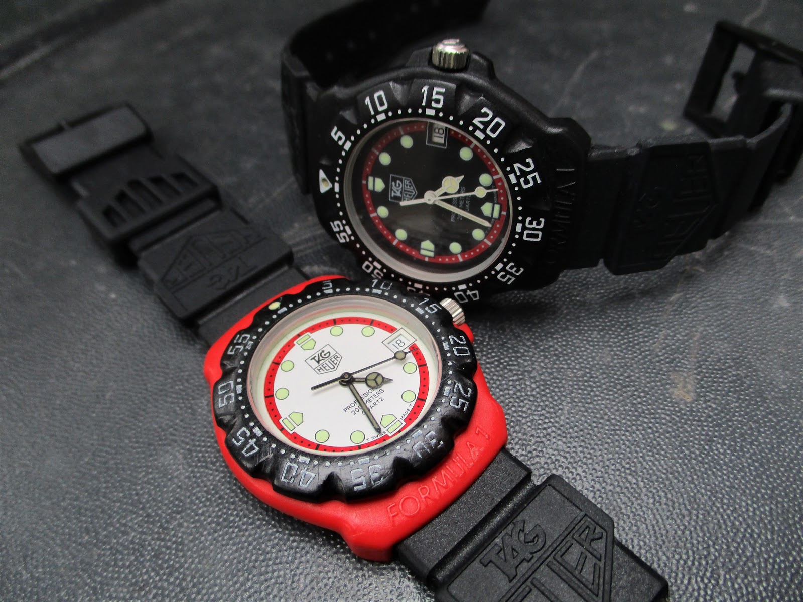 TAG HEUER ENTHUSIAST: GALLERY: TAG Heuer Formula 1 Quartz Watches