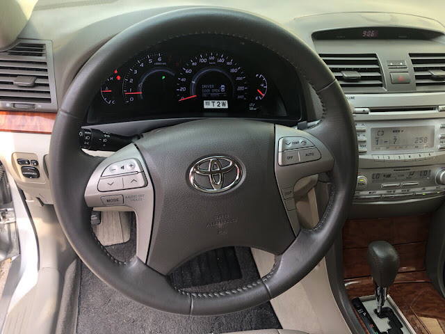 Chính chủ dư dùng cần bán gấp Camry 2011, ODO: 50k km