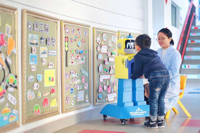 robot salud de niños en escuelas