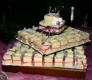 Bolo de Casamento Clássico - Inspirações bolo+noivos35 - Bolo de Casamento Clássico - Inspirações