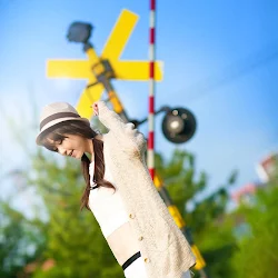 Lee Eun Hye &ndash; Tasteful On The Track & Trestle Foto 9
