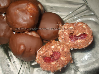 Bomboane cu nuca si fondant