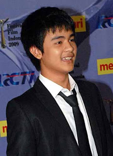 Biodata Esa sigit Terbaru : Biodata Esa Sigit Asli