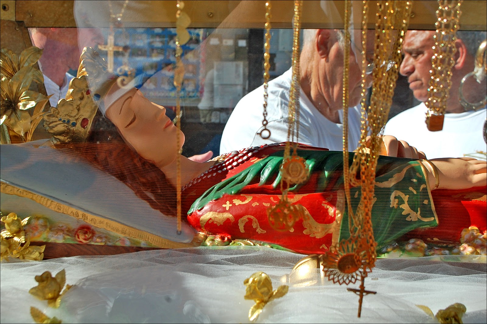 Il Regno A Look at the 2017 Santa Fortunata Procession in Bensonhurst