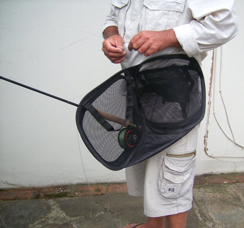 Pike flyfishing articles Charlies Total control stripping tray review!