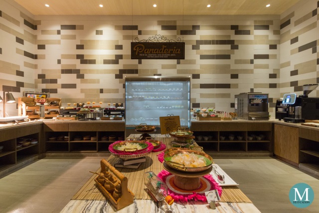 Dinner Buffet at Kusina Restaurant, Hilton Hotel Manila