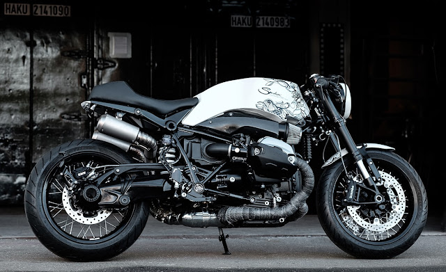 BMW R Nine T By Smokin' Motorcycles