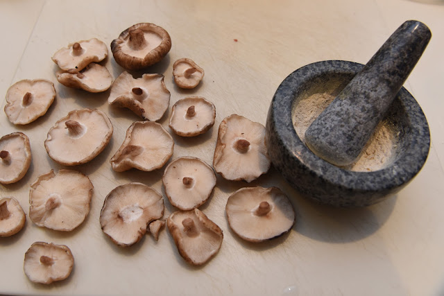 shitake mushrooms mortar pestle