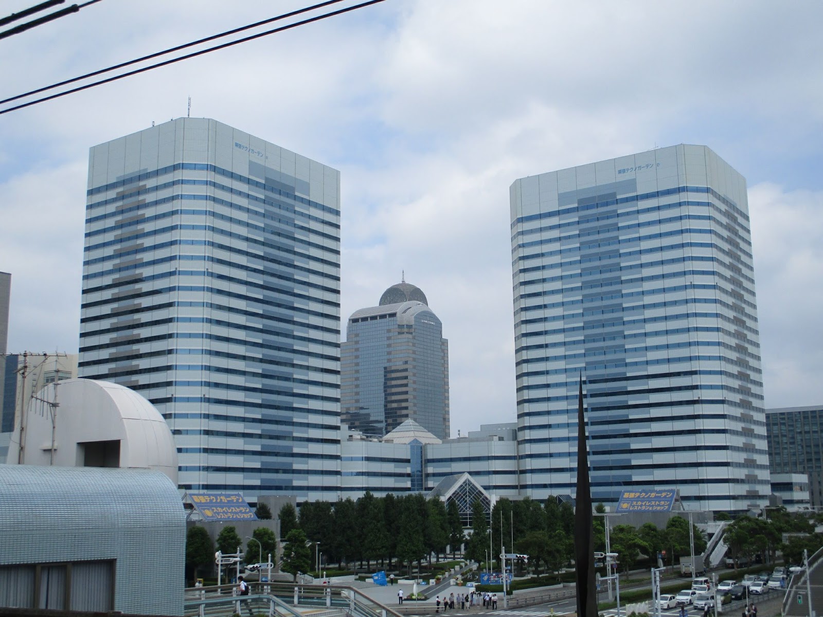 幕張テクノガーデンb棟
