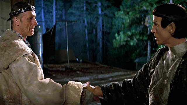 Star Trek: First Contact, first meeting between Vulcans and Humans Image: Star Trek: First Contact, first meeting between Vulcans and Humans