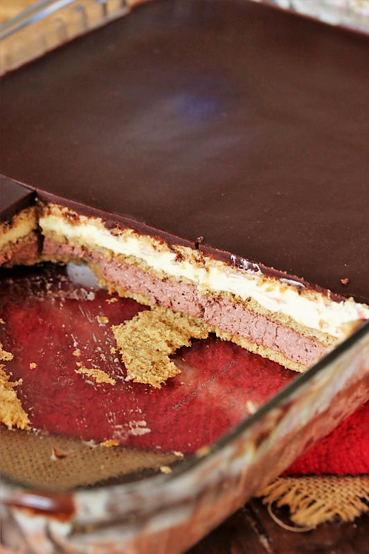 Vanilla & Chocolate NoBake Eclair Dessert The Kitchen is My Playground