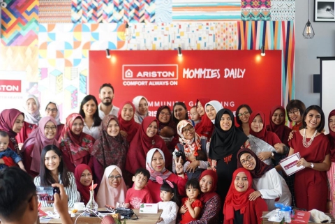 Community Gathering Ariston Thermo dan Mommies Daily