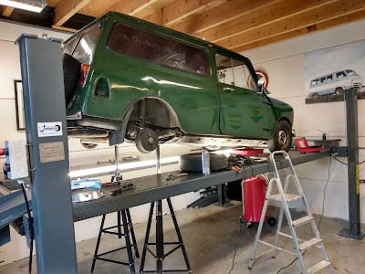 Mini Van universal drive boot change and service