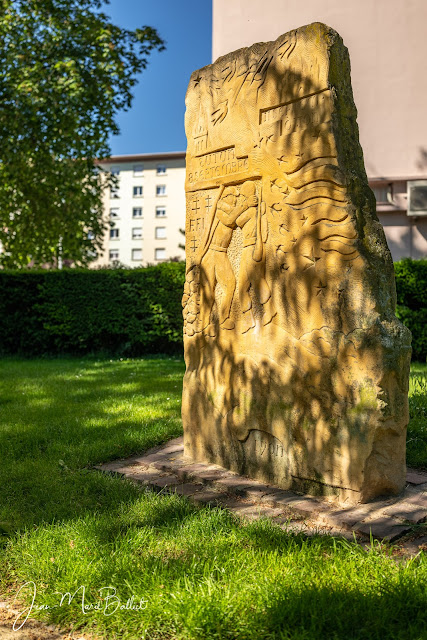 Monument de Lattre de Tassigny - Libération d'Autun et de Dijon