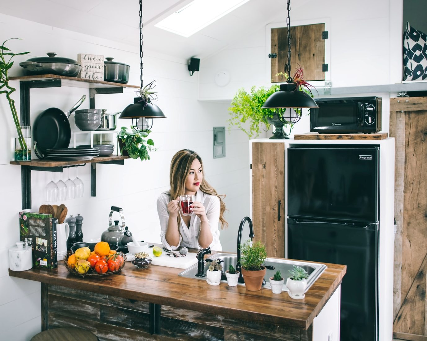 Kitchen Care Only: Flameless Delights: Exploring the Art of Cooking