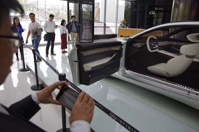 Xina remarca les ambicions de la indústria del vehicle elèctric