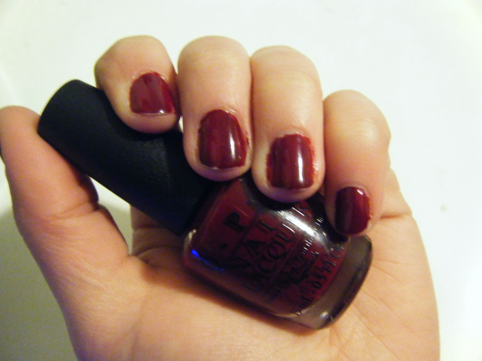 REVIEW OPI Nail Polish in 