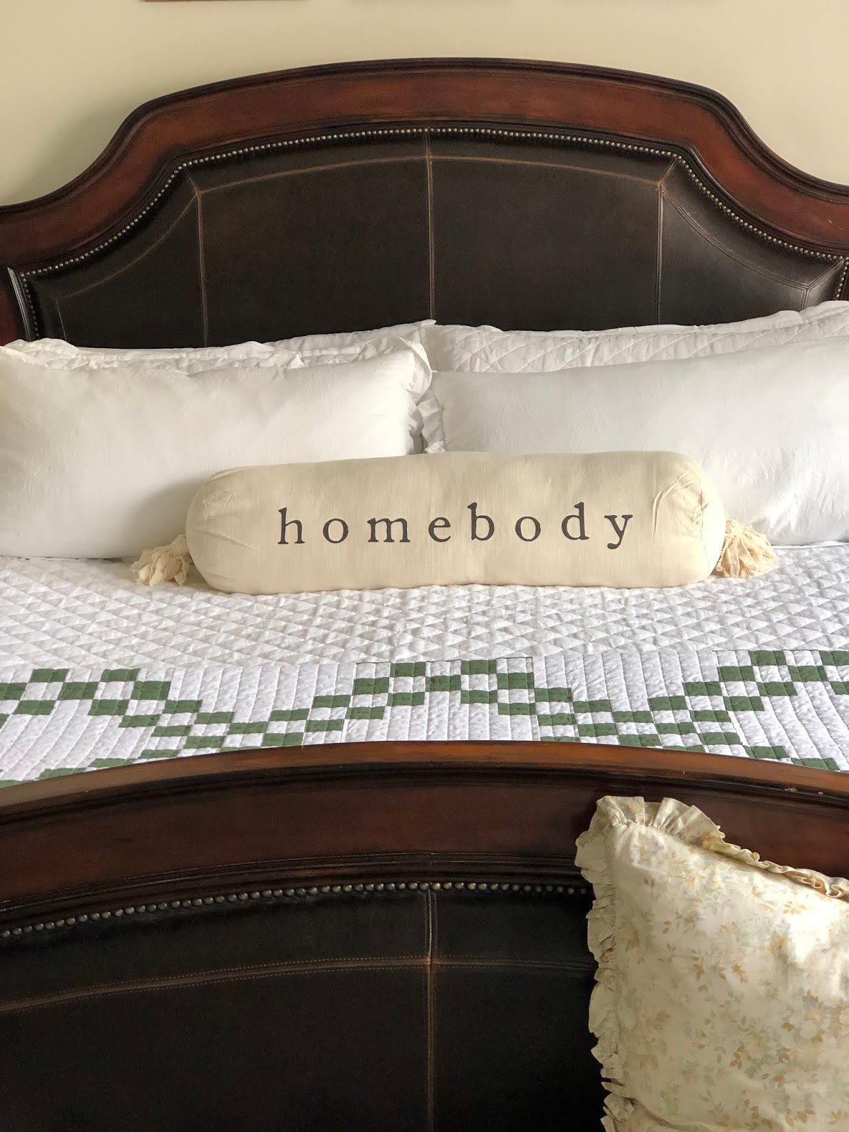 Gigi's Thimble Finished Irish Chain Quilt + Printable Instructions