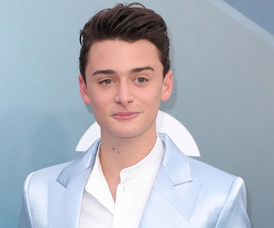 Noah Schnapp Biography, Age, Height, Girlfriend, Tiktok, Net Worth, Movies & TV Shows, Facts, Life Style & more