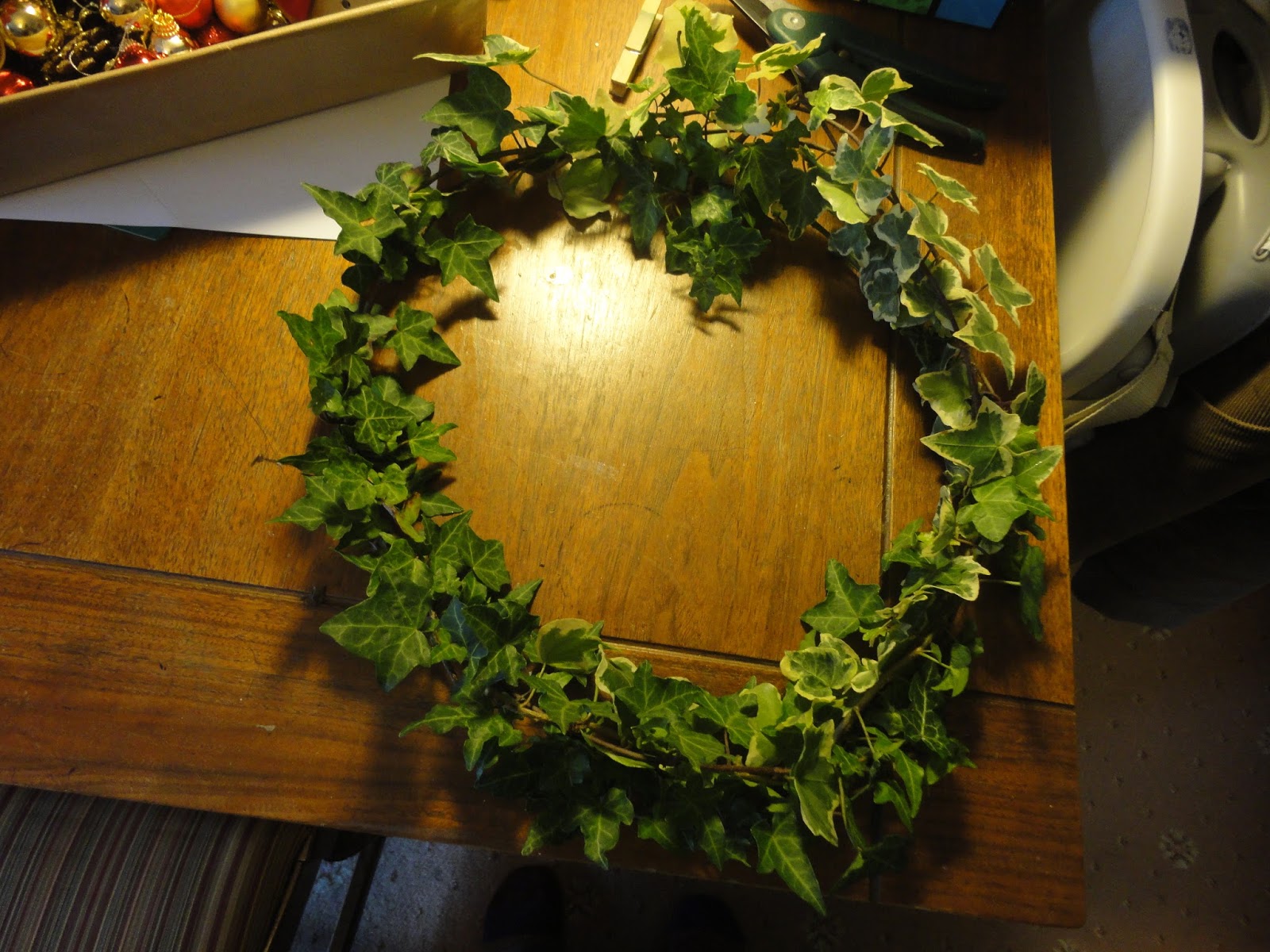 Lucinda Creates Ivy wreath