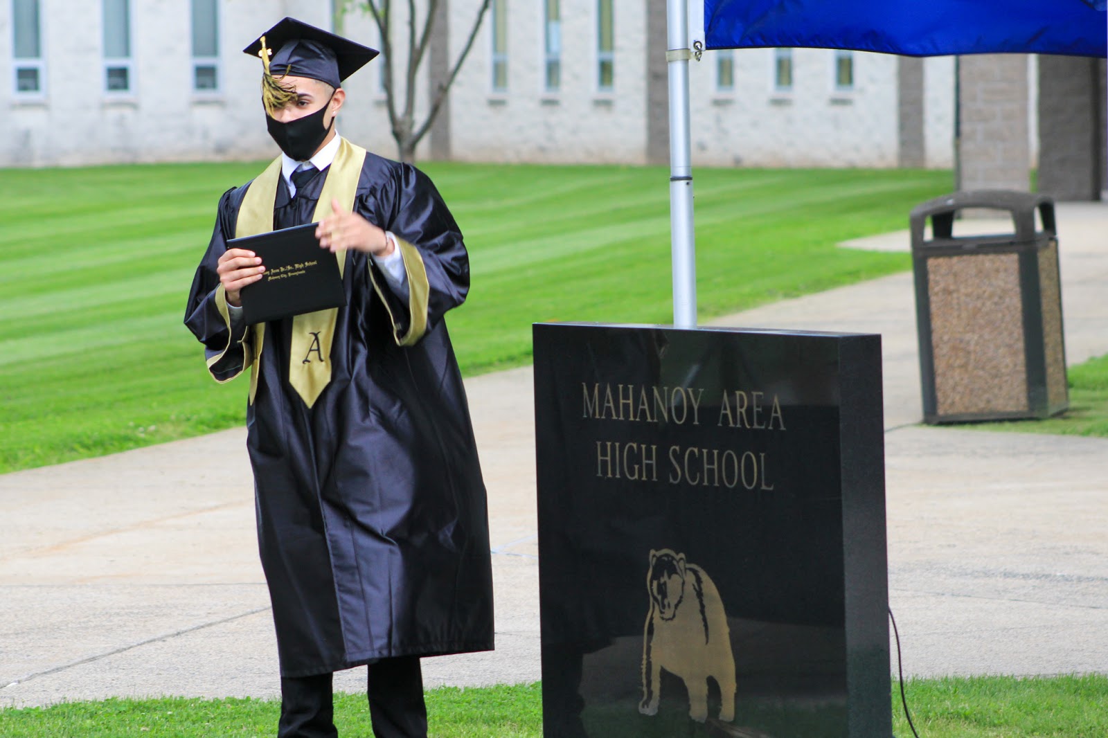 Mahanoy Area Graduates Parade through Communities and Receive Diplomas