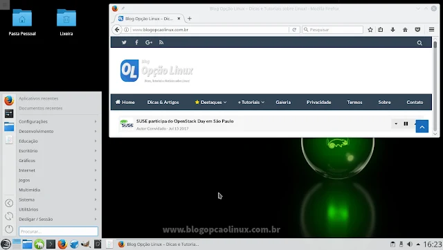 Área de Trabalho do openSUSE Leap 42.3 com desktop KDE Plasma 5.8.7 LTS